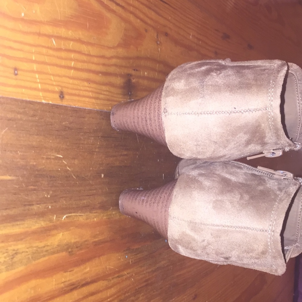 Booties - Picture 3 of 4